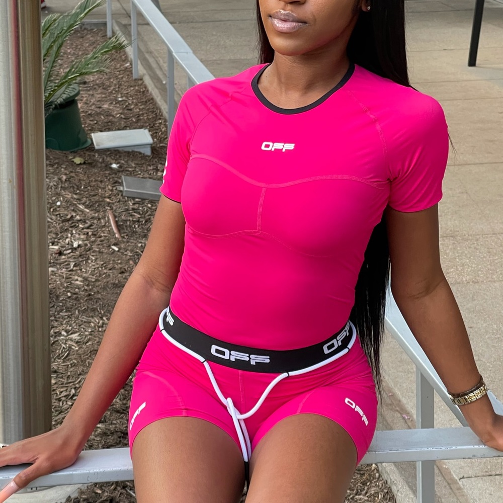 Off White set - Picture 2 of 5